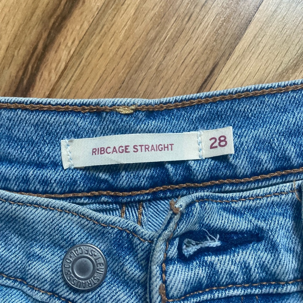 Rib cage high rise jeans